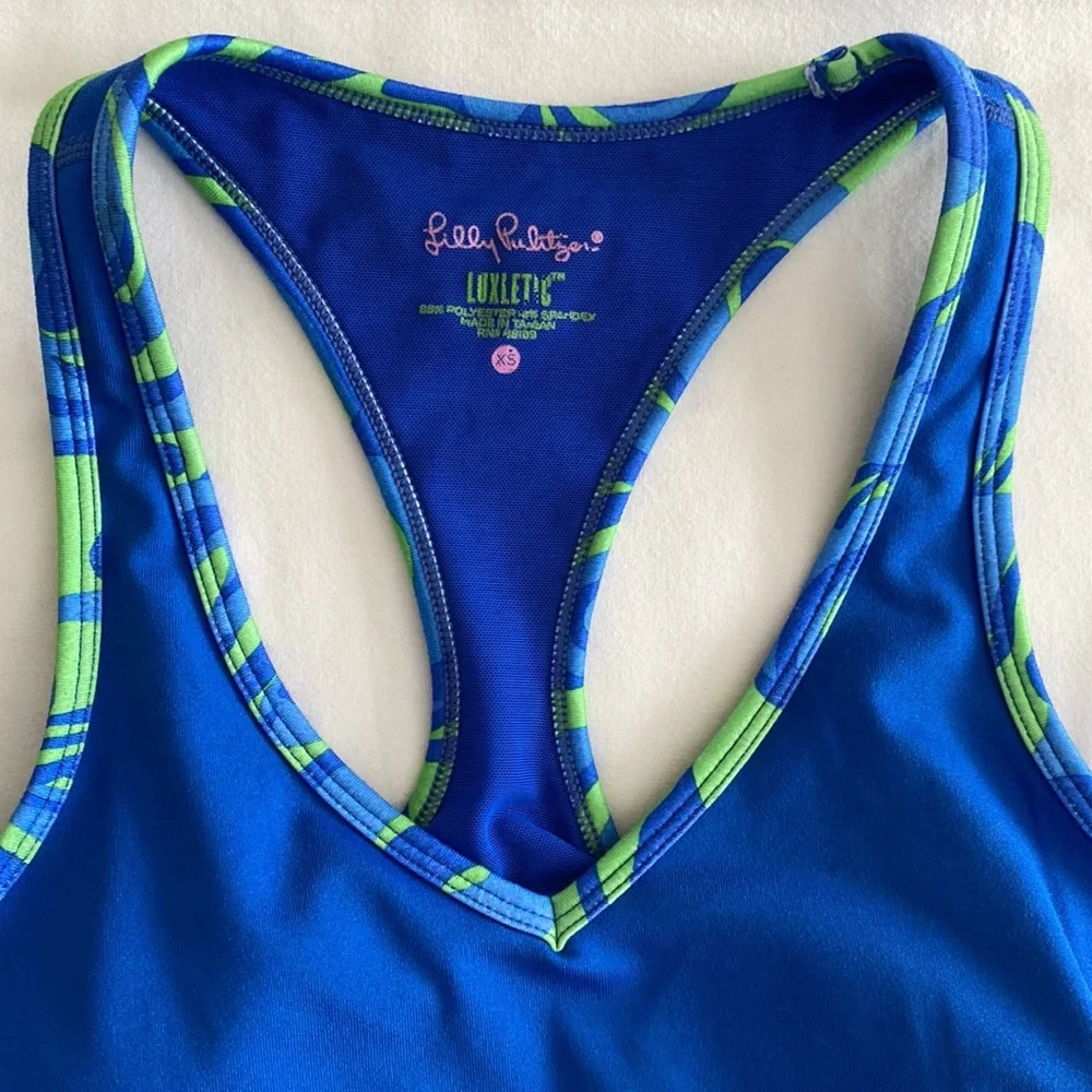 Lilly Pulitzer Luxletic Asana Bra Tank USP 50+ Ocean Blue multi trim Sz XS - Picture 3 of 16